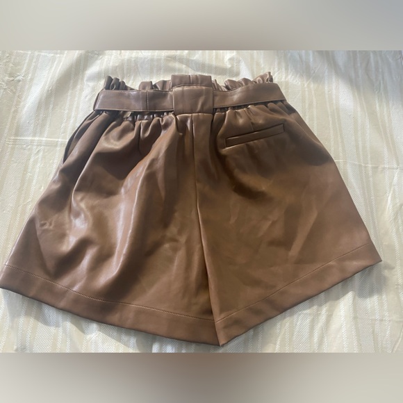 Olivaceous Women’s Brown/Tan Vegan Leather Shorts with front tie detail size L - Picture 2 of 7